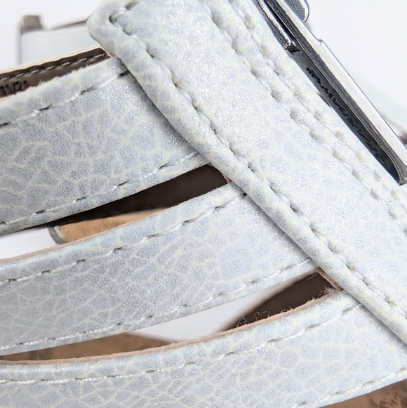 NWT BearPaw Layla II White Metallic Sandals (Size: 9 Wide) - Picture 8 of 10